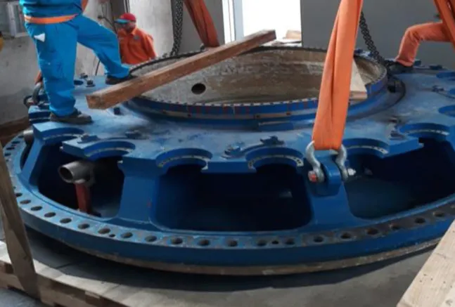 Hydroelectric Power turbine operating ring.